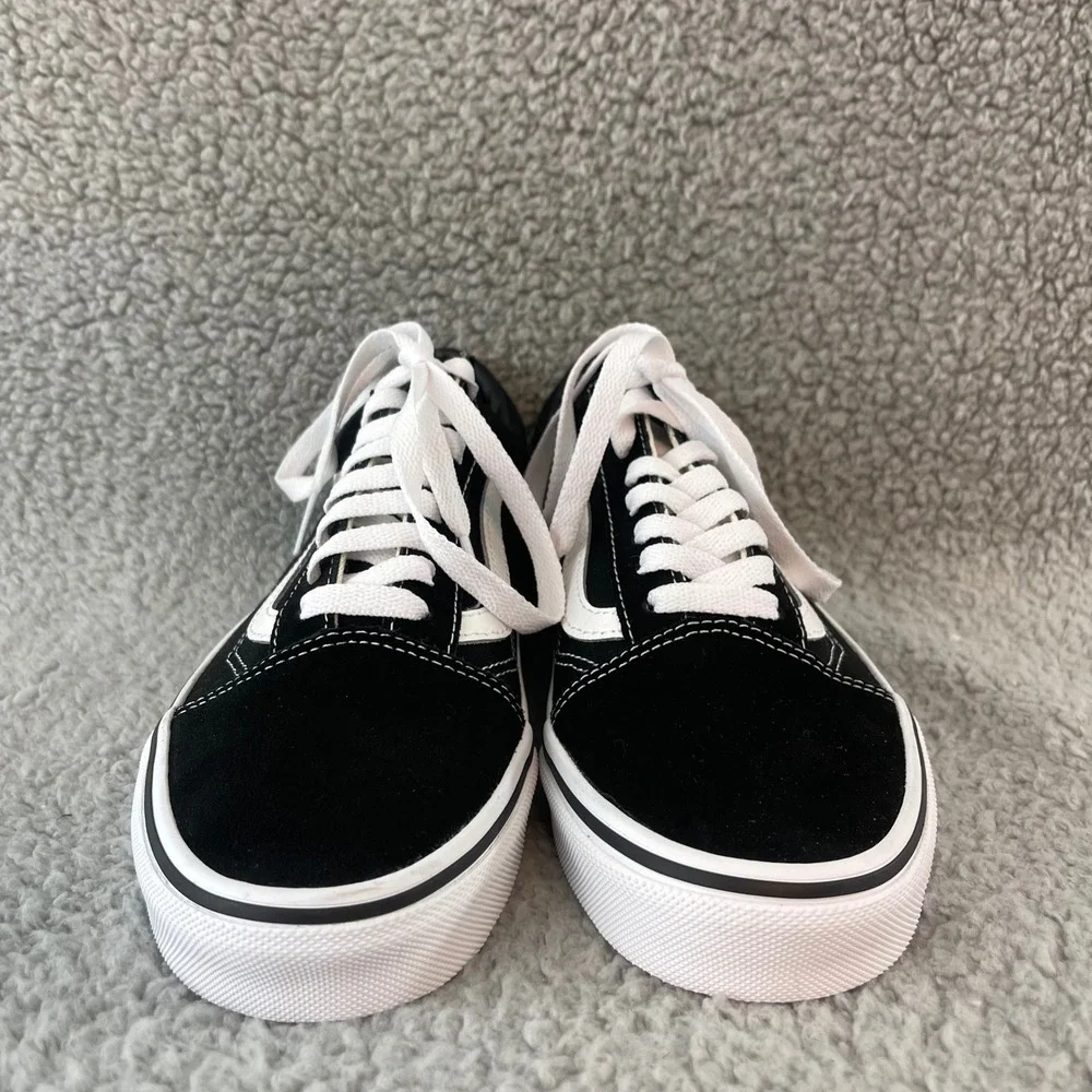 NEW Vans Old Skool Womens size 8.5 Black White Suede Canvas Skate Casual Shoes - Picture 3 of 9